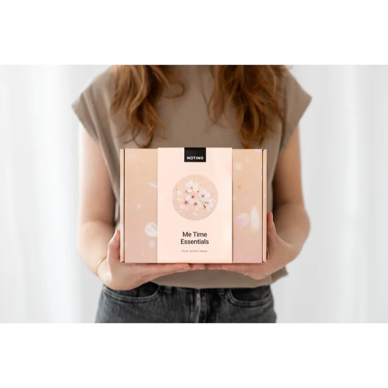 Beauty Box Notino –⁠⁠⁠⁠⁠⁠ Me Time Essentials × Loono (Charity Edition) darilni set za ženske