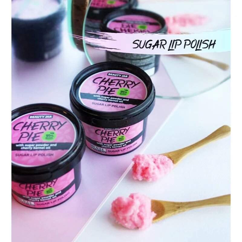 Beauty Jar Cherry Pie sladkorni piling za ustnice 120 g