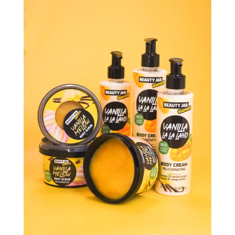 Beauty Jar Yummy Vanilla Mellow nežni piling s pomlajevalnim učinkom 360 g