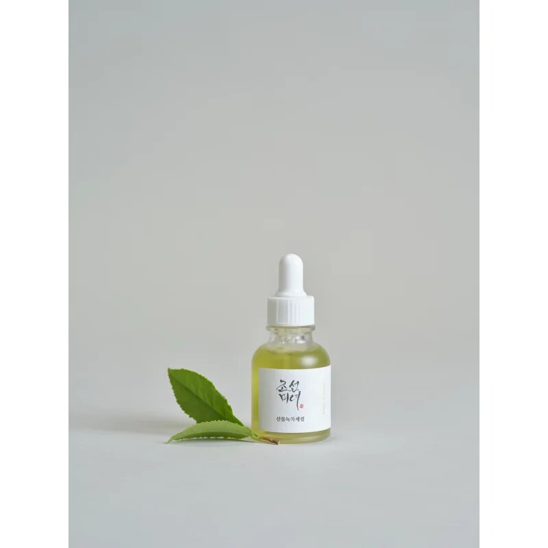 Beauty of Joseon Calming Serum Green Tea + Panthenol serum za pomiritev in okrepitev občutljive kože 30 ml
