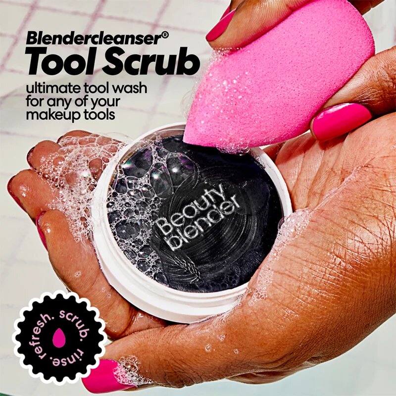 beautyblender® Tool Scrub Charcoal trdo čistilo gobic in čopičev za ličenje 28.3 g