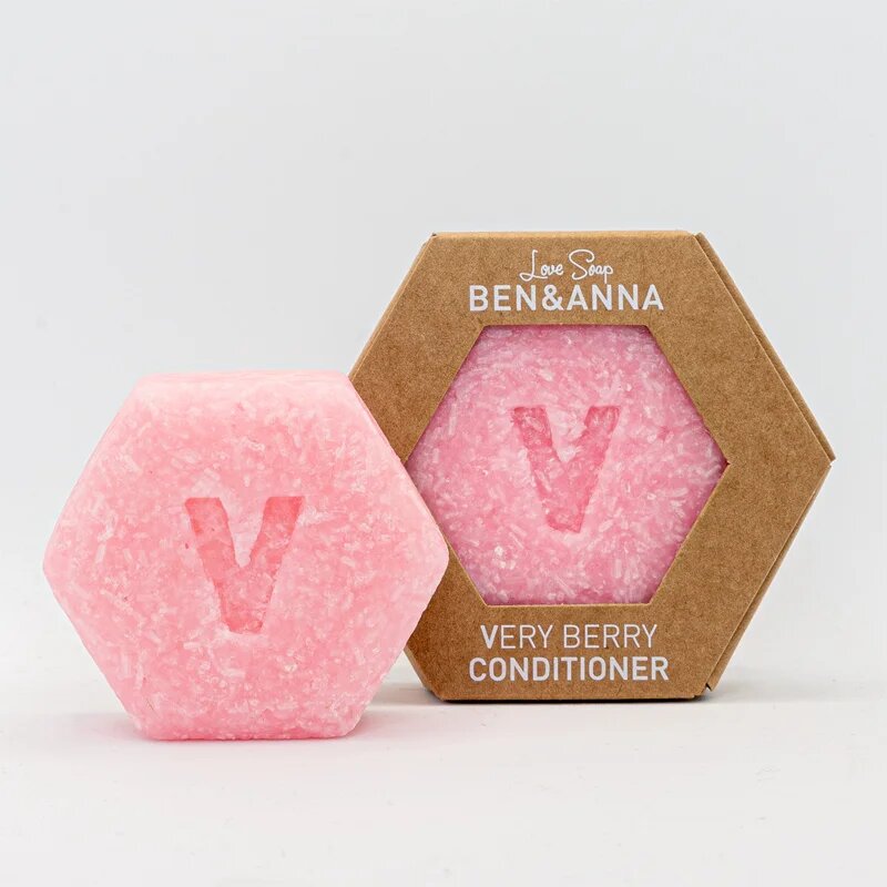 BEN&ANNA Love Soap Conditioner trdi balzam Very Berry 60 g