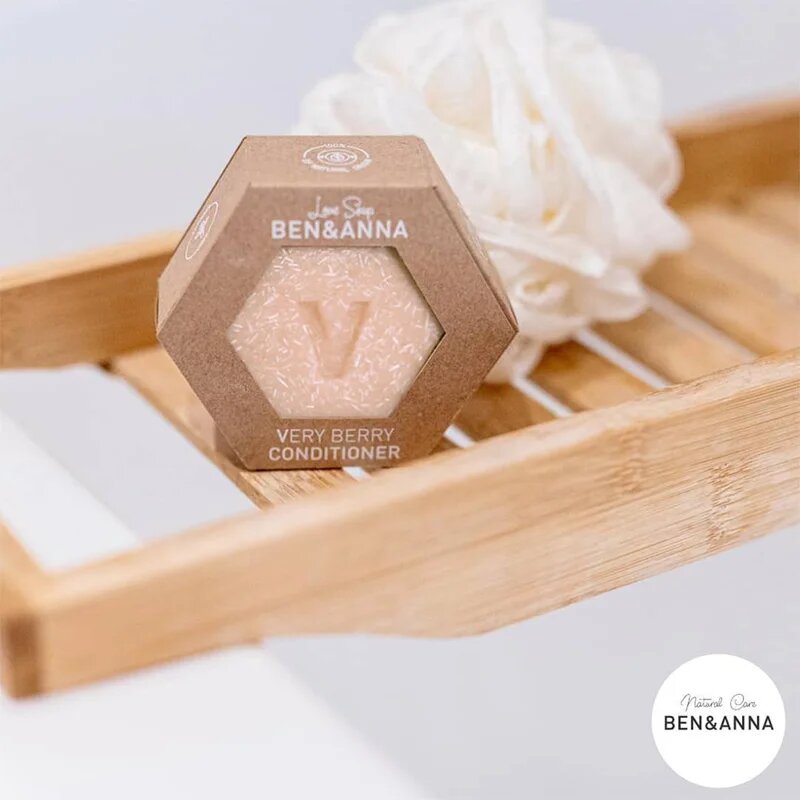 BEN&ANNA Love Soap Conditioner trdi balzam Very Berry 60 g