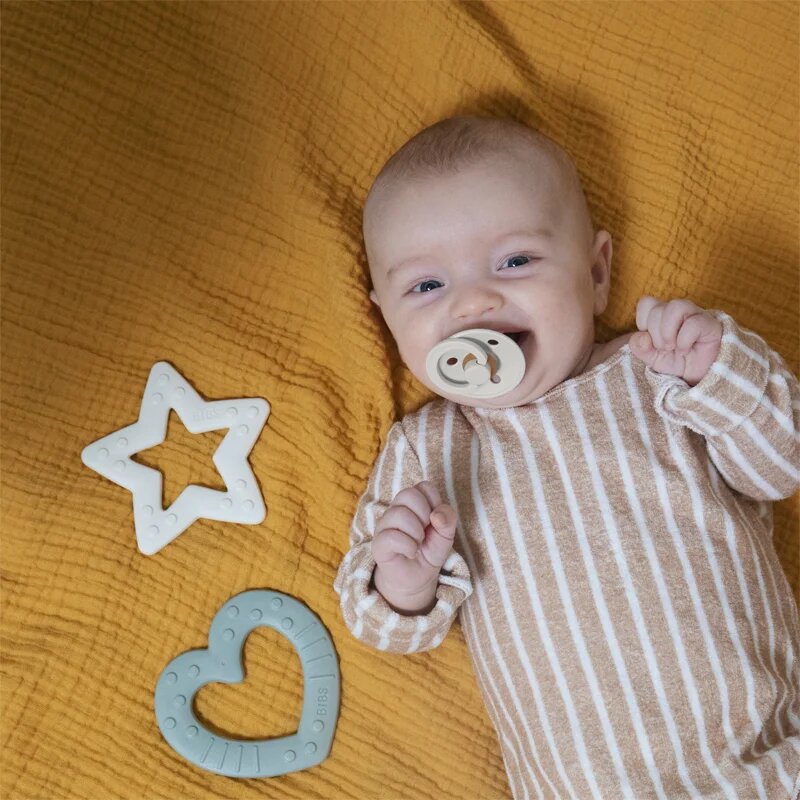 BIBS Baby Bitie Star grizalo Ivory 1 kos