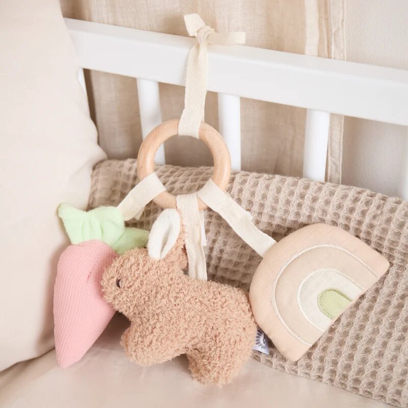 Bieco Activity Toy Bunny Fine kontrastna viseča igrača 1 kos