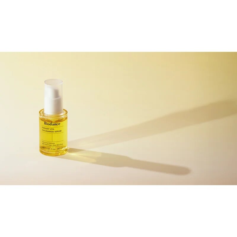 Biodance Radiant Vita Niacinamide Serum serum za osvetljevanje z vlažilnim učinkom 30 ml