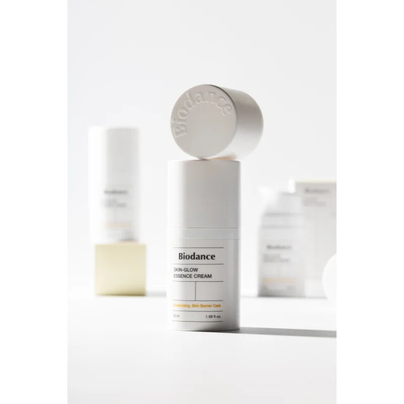 Biodance Skin Glow Essence Cream vlažilna krema za obraz za osvetlitev kože 50 ml