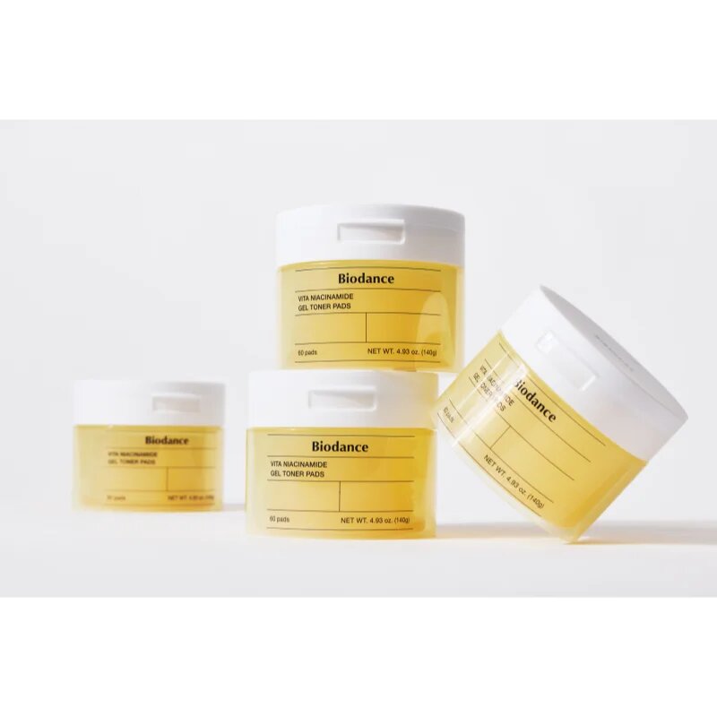Biodance Vita Niacinamide tonizirajoče blazinice s posvetlitvenim učinkom 60 kos