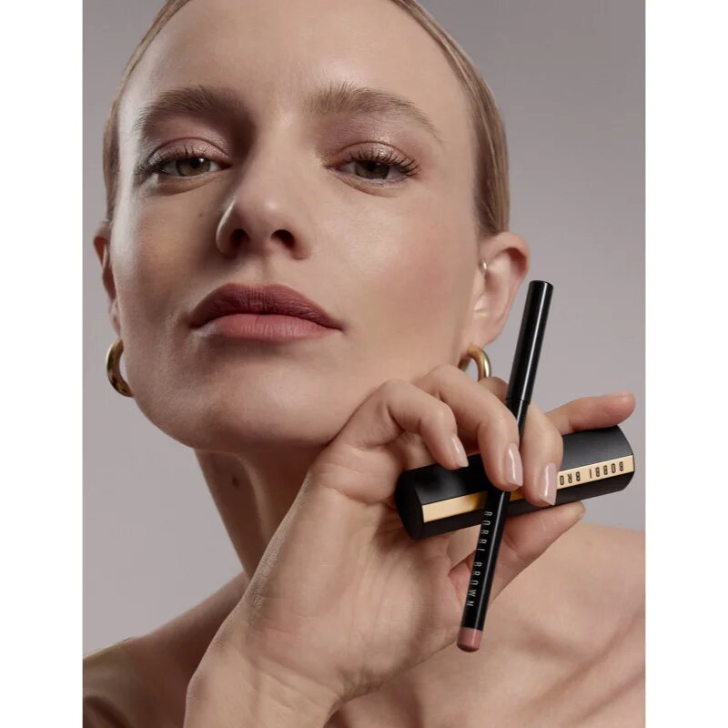 Bobbi Brown Luxe Cashmere Matte Lipstick matirajoča šminka odtenek Rosy 3.5 g