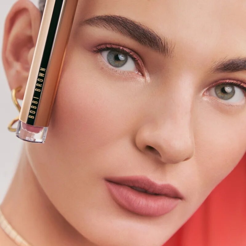 Bobbi Brown Threads of Love Luxe Matte Liquid Lipstick mat tekoča šminka odtenek Sandwash Pink 6 ml