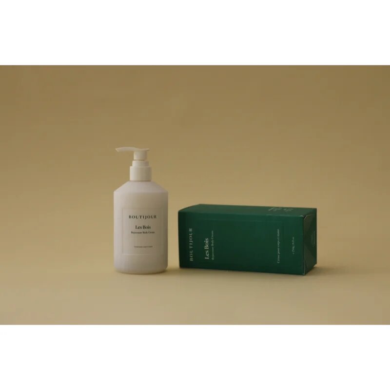 BOUTIJOUR Les Bois Rejuvenate Body Cream hranilna krema za telo za suho kožo 250 g