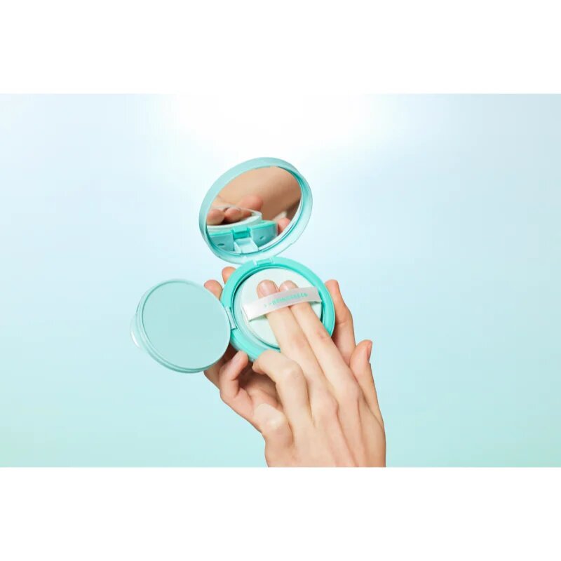 BRINGGREEN Tea Tree Cica Tone Up Sun Cushion lahki zaščitni fluid z aplikatorjem SPF 50+ 15 g