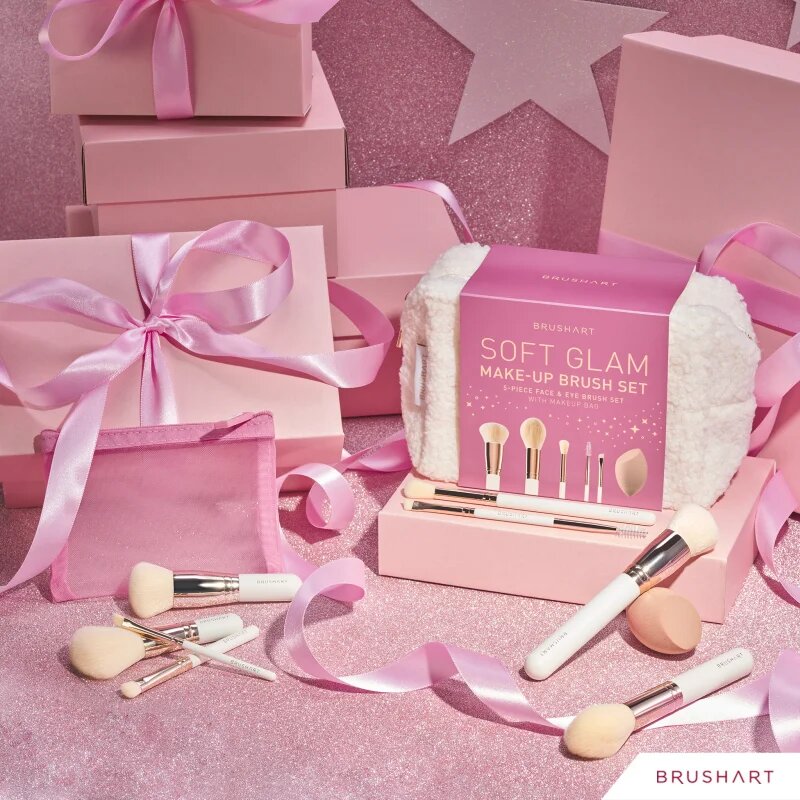 BrushArt Basic On-the-go Glam mini make-up brush set potovalni set čopičev s torbico mini