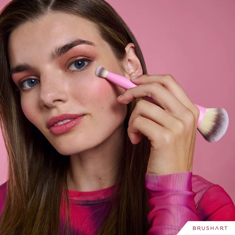 BrushArt Double Duty Concealer & Foundation brush čopič za tekoči puder in korektor obojestranski 1 kos