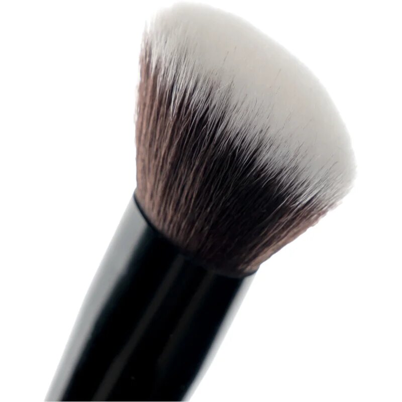 Brushworks Angled Blush Brush poševen čopič za rdečilo vrsta NO. 7 1 kos