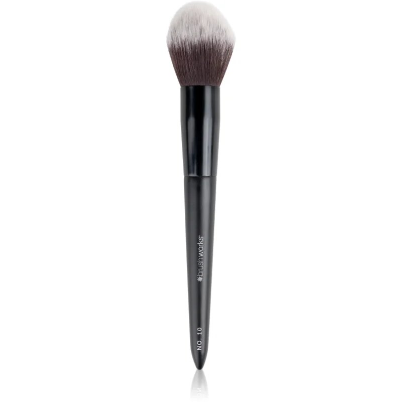 Brushworks Bronzer Brush čopič za bronzer vrsta NO. 10 1 kos