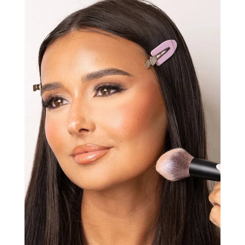 Brushworks Bronzer Brush čopič za bronzer vrsta NO. 10 1 kos