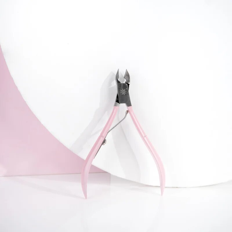 Brushworks Cuticle Nippers klešče za obnohtno kožico 1 kos