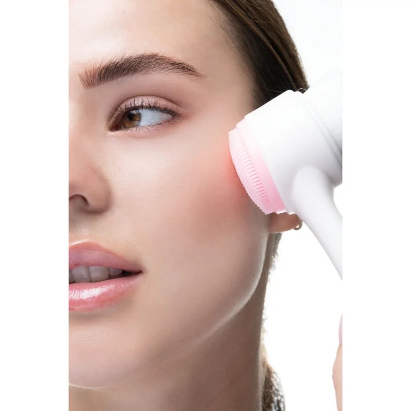 Brushworks HD Facial Cleansing Brush čistilna krtačka za obraz 1 kos
