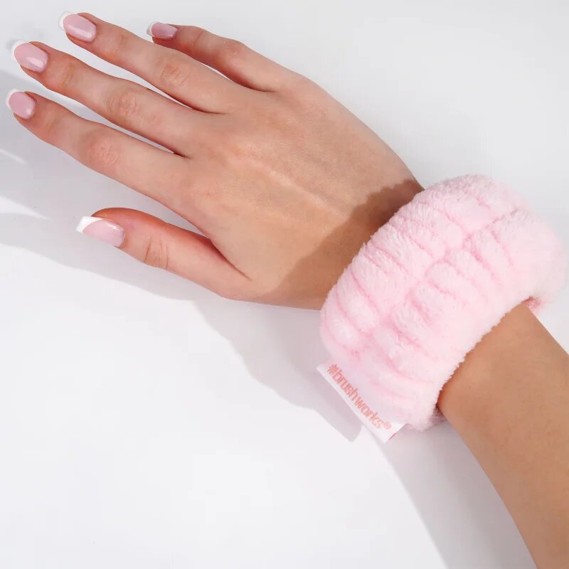 Brushworks Microfibre Wrist Wash Bands zapestnice proti brizganju vode pri umivanju obraza iz mikrovlaken 2 kos
