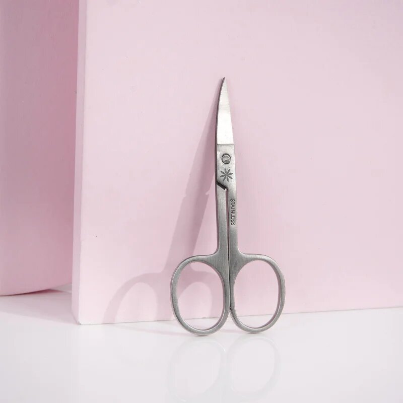 Brushworks Nail Scissors škarje za nohte 1 kos