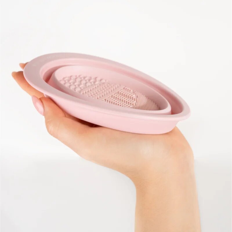 Brushworks Silicone Makeup Brush Cleaning Bowl silikonski pripomoček za čiščenje čopičev 1 kos