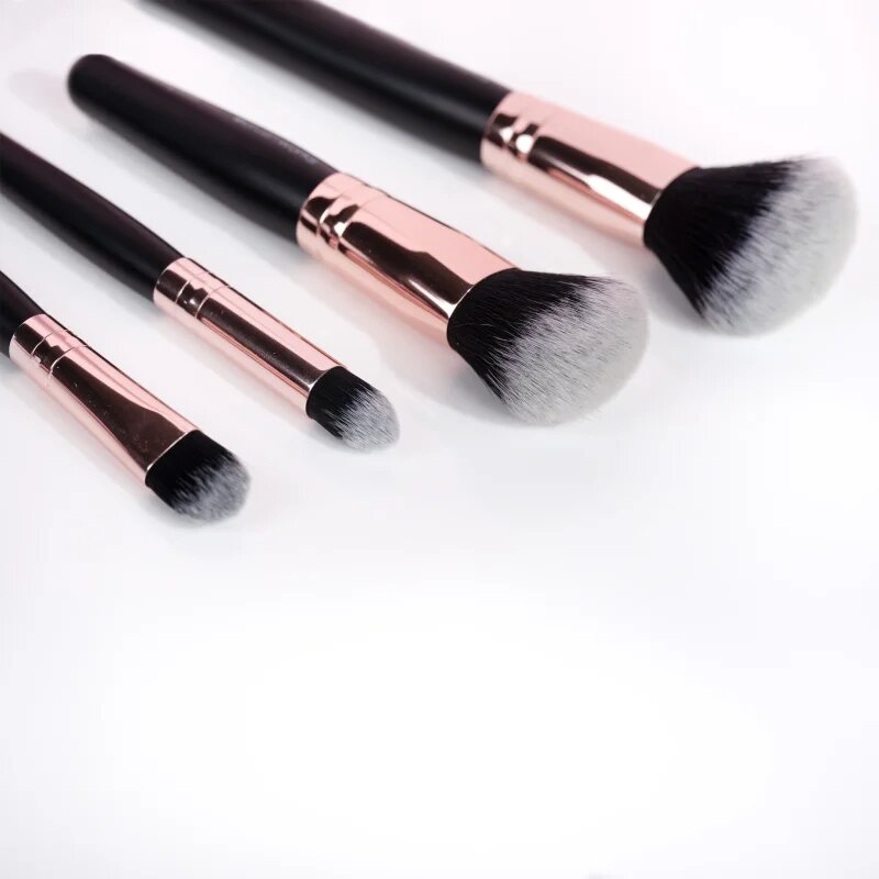 Brushworks Travel Brush Set set mini čopičev
