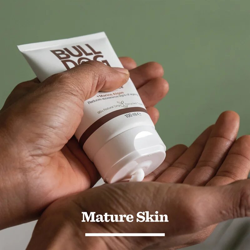 Bulldog Age Defence Moisturizer krema proti gubam z vlažilnim učinkom 100 ml
