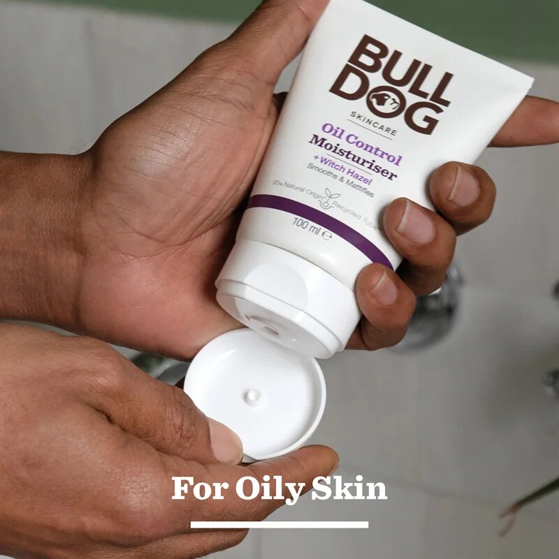 Bulldog Oil Control Moisturizer vlažilna krema za mastno kožo 100 ml