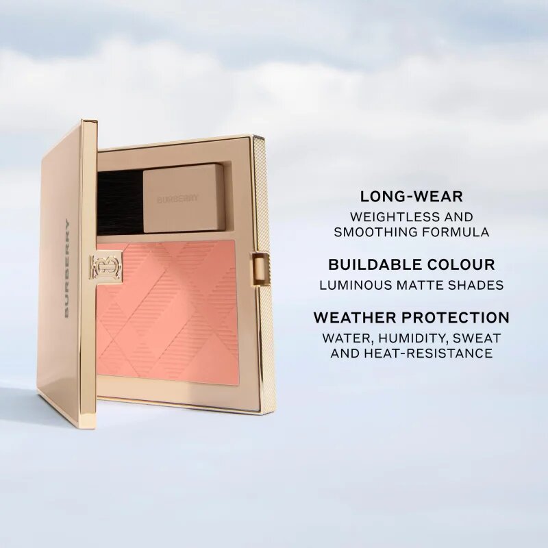Burberry Beyond Wear Outdoor Blush rdečilo v prahu odtenek 11 Sand Beige 9 g