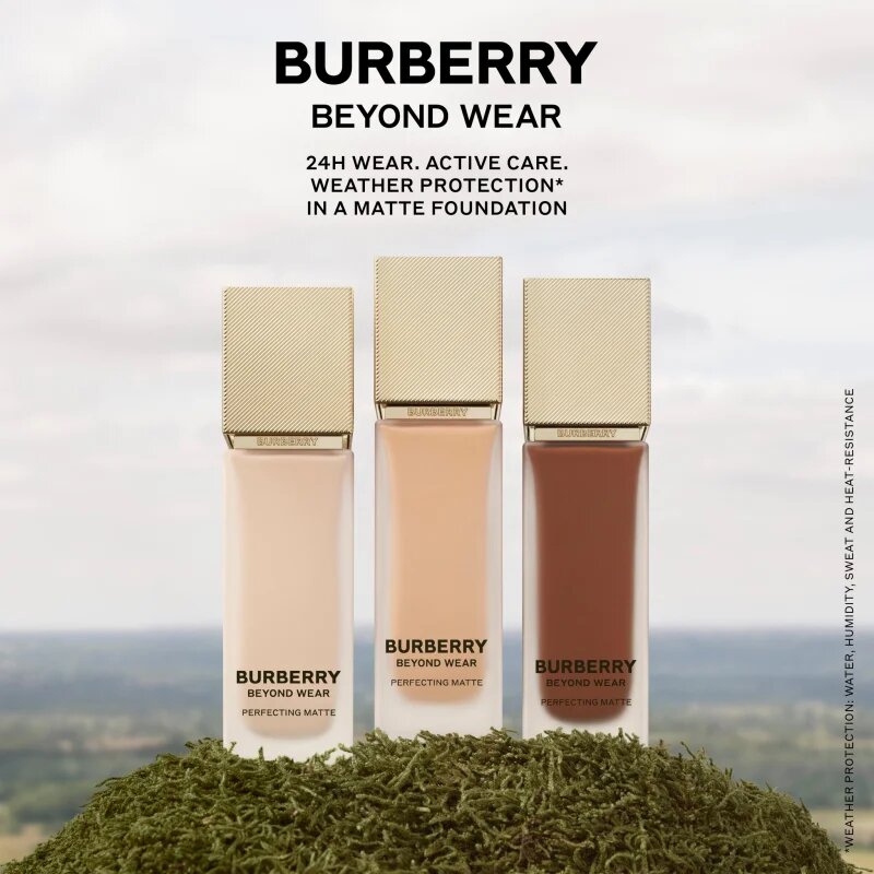 Burberry Beyond Wear Perfecting Matte Foundation tekoči puder z mat finišem odtenek Medium-Deep Warm 110 30 ml