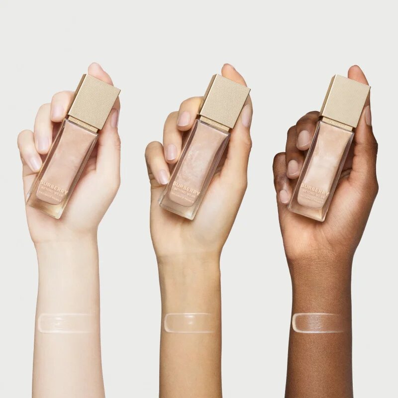 Burberry Beyond Wear Radiance Primer vlažilna podlaga za make-up 30 ml