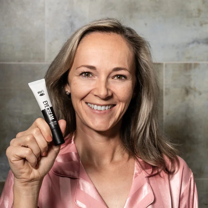 BusyB Sophie Shine Eye Ceram krema za osvetljevanje predela okoli oči 15 ml