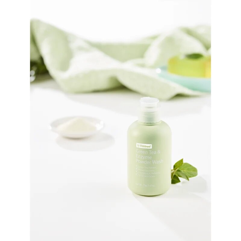 By Wishtrend Green Tea & Enzyme nežni čistilni puder 110 g