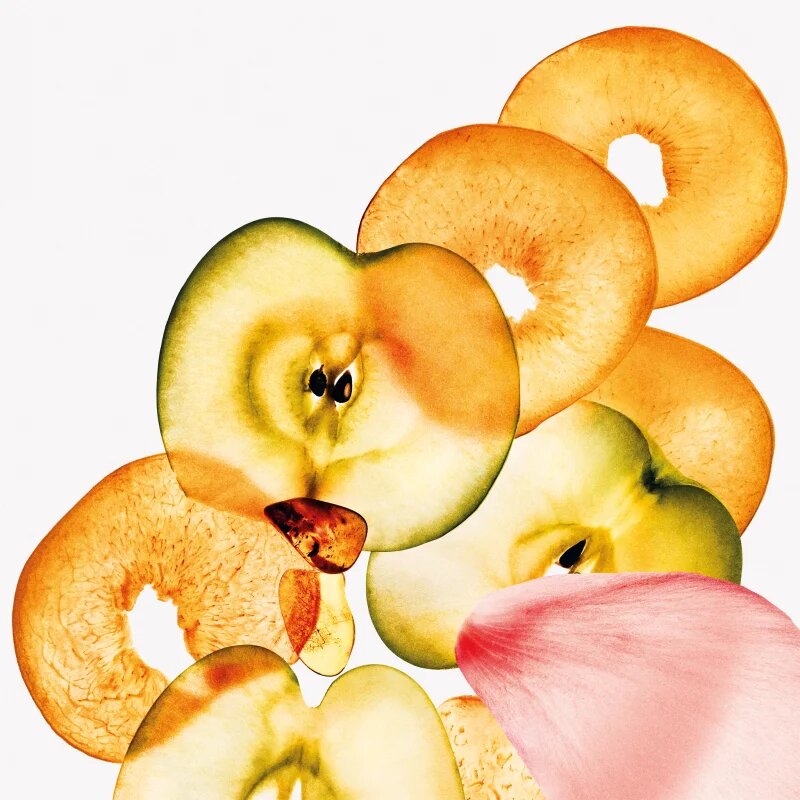 Calvin Klein CK Sheer Peach odišavljeno pršilo za telo in lase uniseks 100 ml