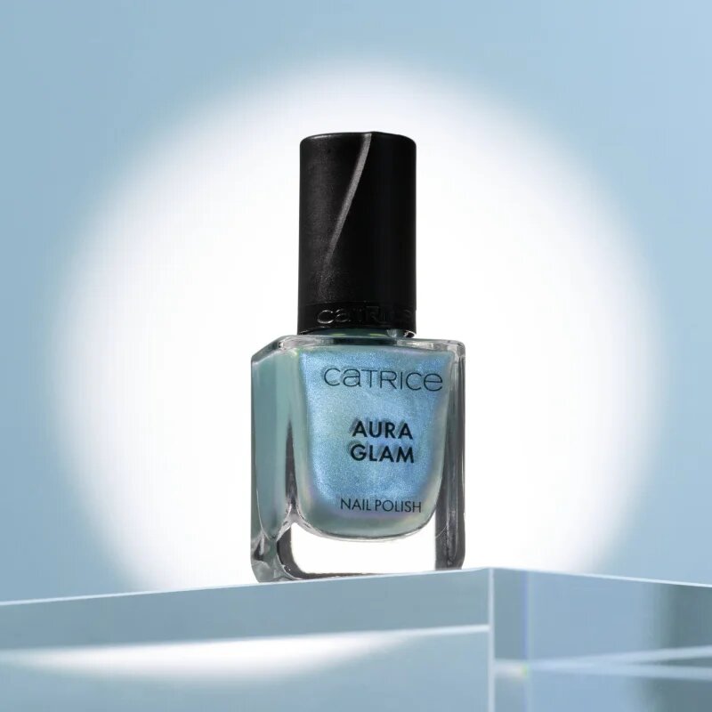 Catrice Aura Glam lak za nohte odtenek 040 Ocean Whisper 10.5 ml
