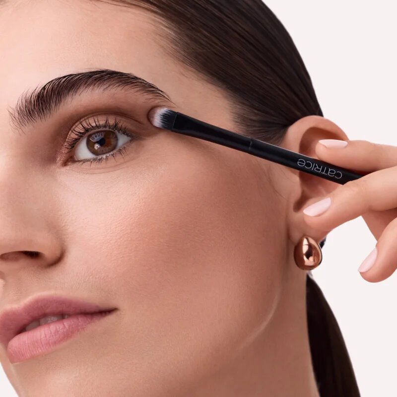 Catrice Effect Eyeshadow Duo Brush obojestranski čopič za senčila za oči 1 kos