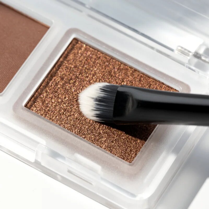 Catrice Effect Eyeshadow Duo Brush obojestranski čopič za senčila za oči 1 kos