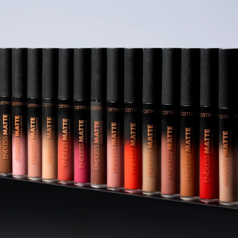 Catrice Endless Matte mat tekoča šminka odtenek 040 Wifey 4.5 ml