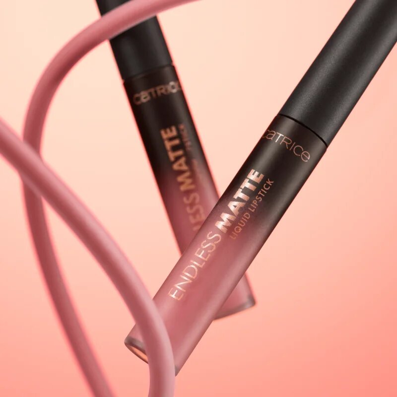 Catrice Endless Matte mat tekoča šminka odtenek 040 Wifey 4.5 ml