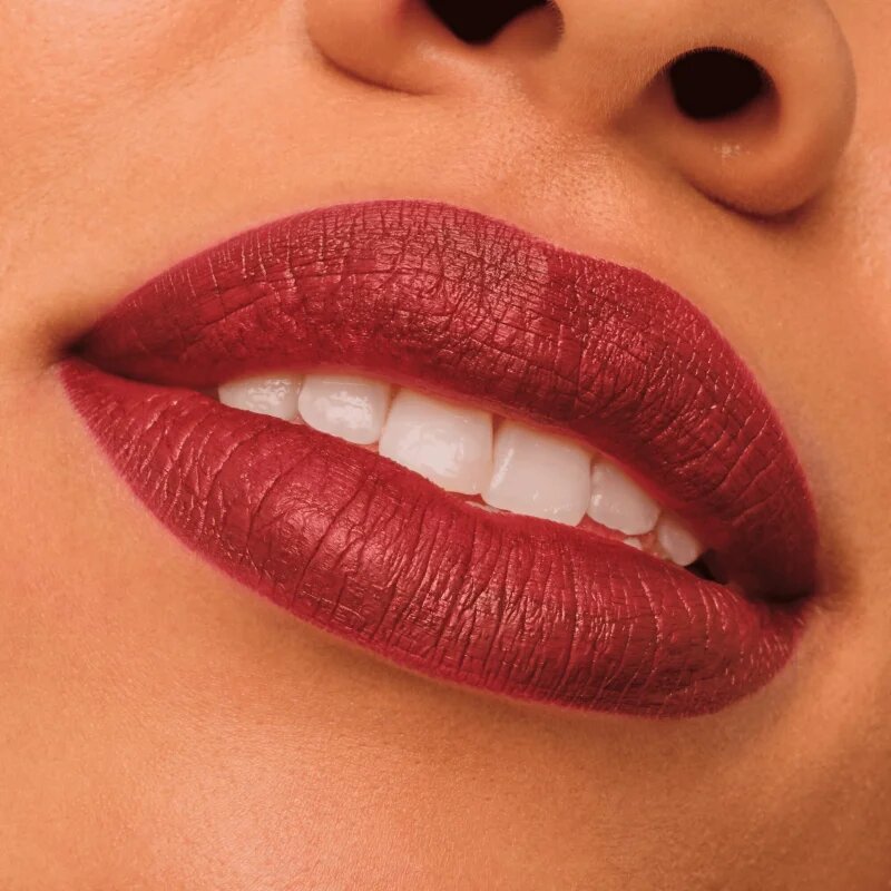 Catrice Endless Matte mat tekoča šminka odtenek 150 Secret Admire 4.5 ml