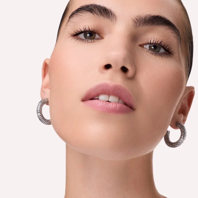 Catrice Glam & Doll Sculpt & Volume vodoodporna maskara za volumen in privihanje trepalnic črna 10 ml