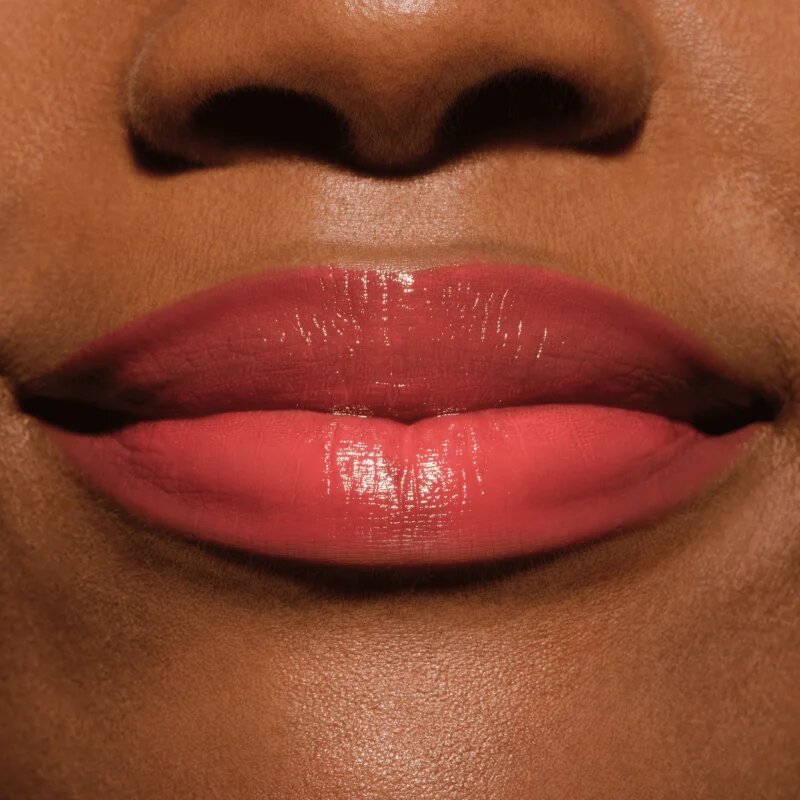 Catrice Glass Like Dewy Lip Tint visoko pigmentiran sijaj za ustnice z vlažilnim učinkom odtenek 020 Look At Me! 3 ml