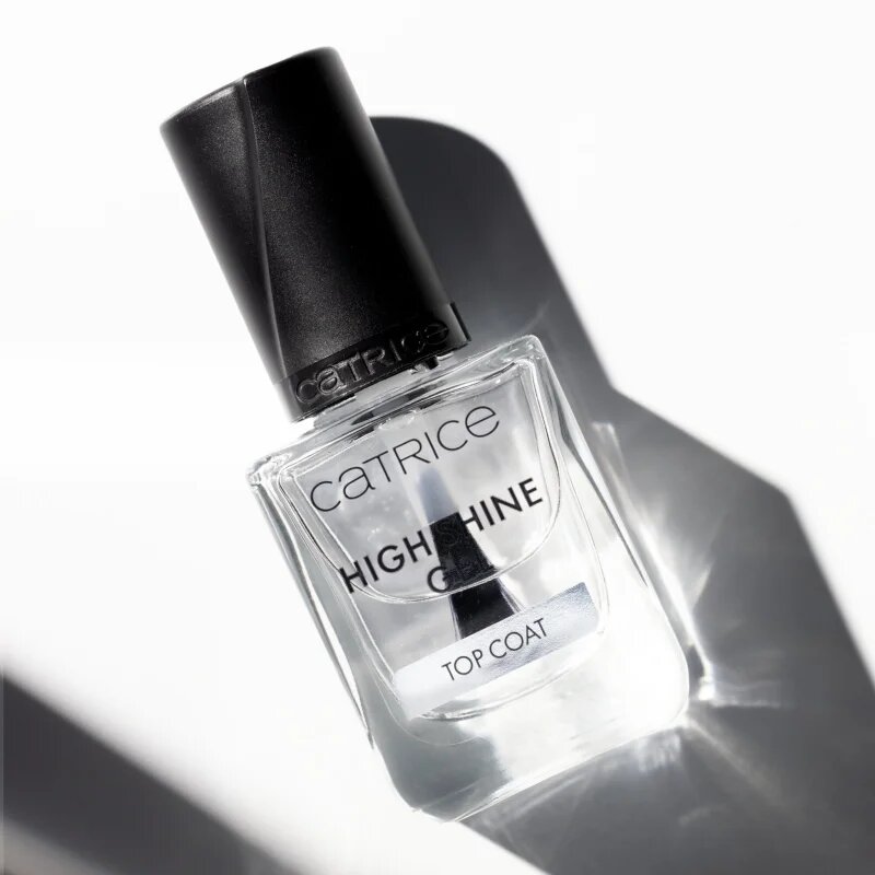 Catrice High Shine Gel Top Coat nadlak za popolno zaščito in intenziven sijaj 10.5 ml