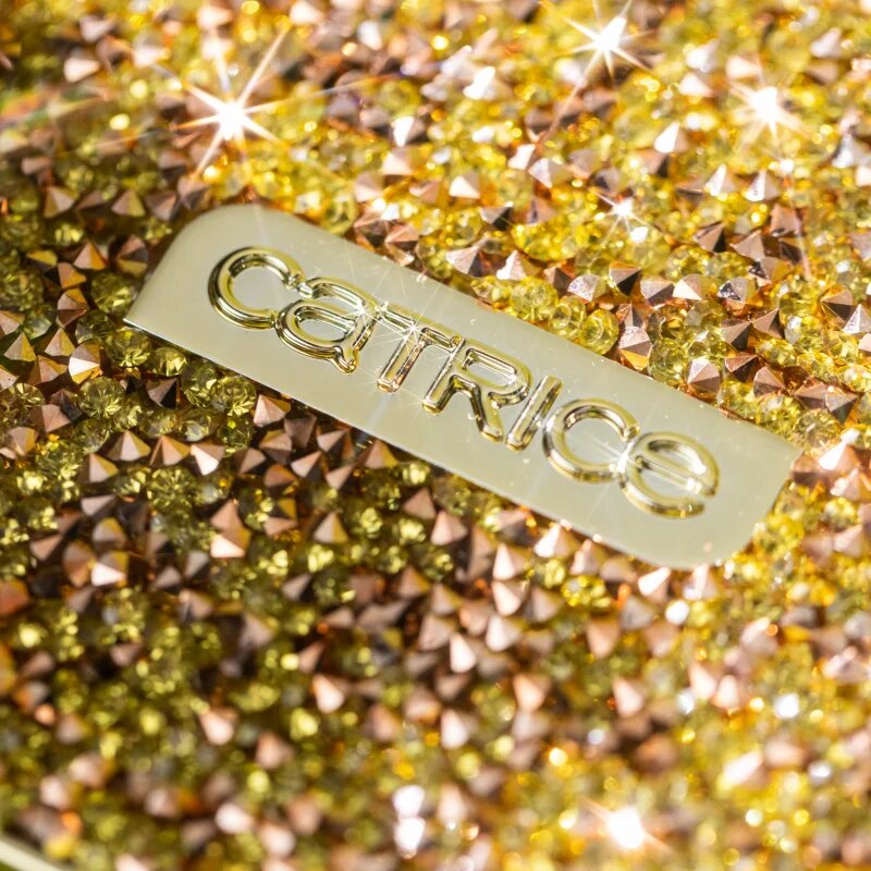 Catrice MY JEWELS. MY RULES. paleta senčil za oči odtenek CO1 Hold My Jewels 16 g