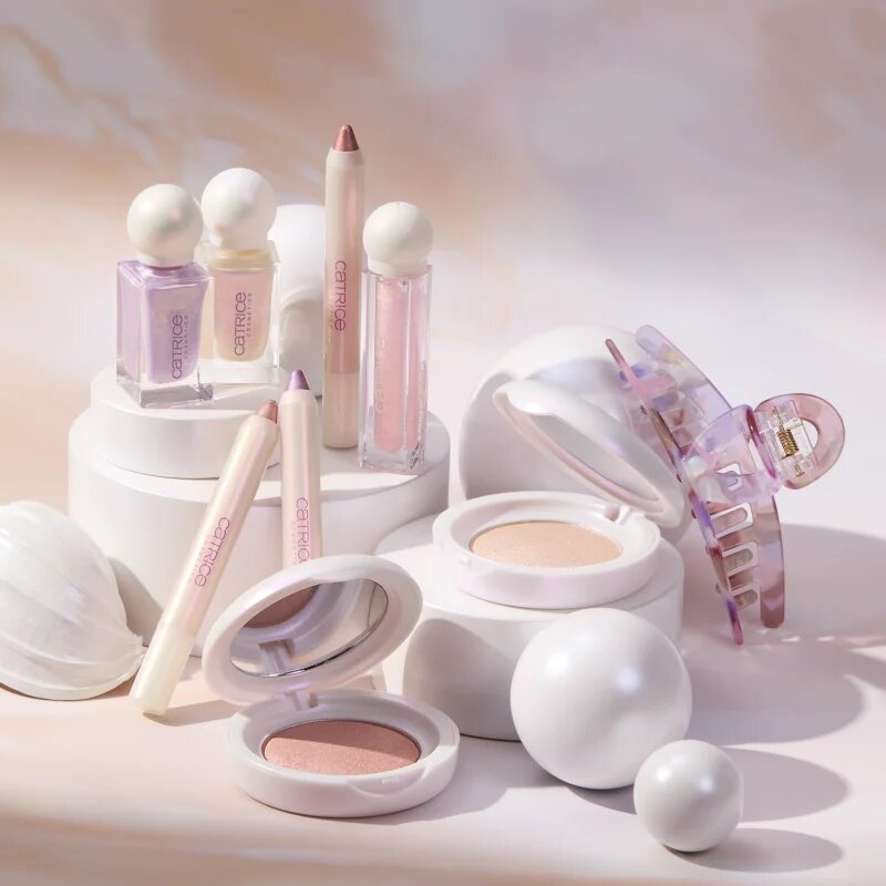 Catrice PEARLFECTION posvetlitveni lak za nohte odtenek 02 Luminous Pearl ml