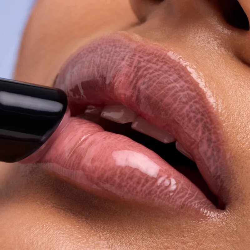 Catrice Peptide Drip Milky Lip Serum negovalni sijaj za ustnice s peptidi odtenek C010 Flirty Flush 9 ml