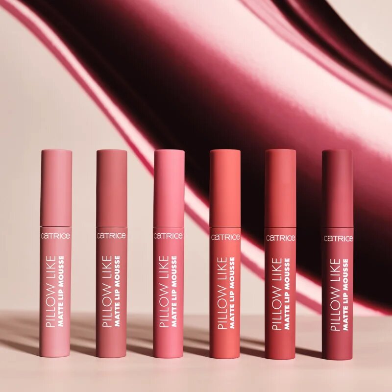 Catrice Pillow Like Matte Lip Mousse tekoča šminka z mat učinkom odtenek 020 Air Affair 2.8 ml