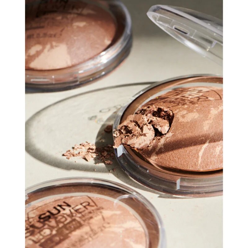 Catrice Sun Lover Glow bronzer odtenek 010 Sun - Kissed Bronze 8 g