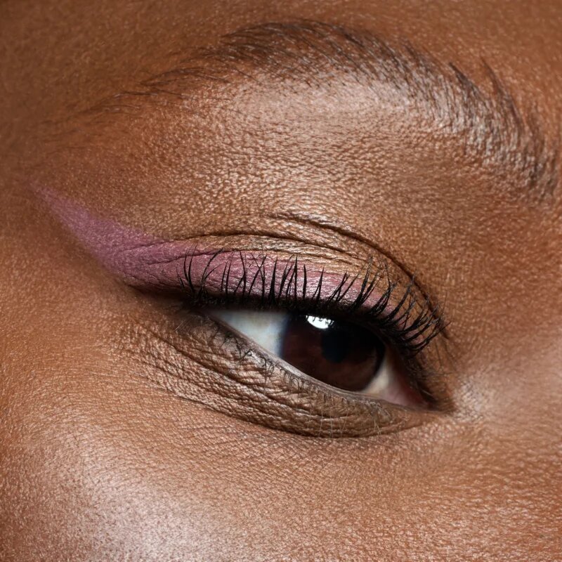 Catrice Velvet Glide vodoodporni svinčnik za oči z mat učinkom odtenek 040 Plum Line 1.4 g